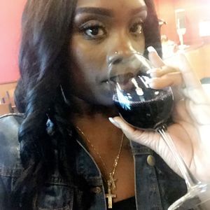 Meet your Posher, Philicia